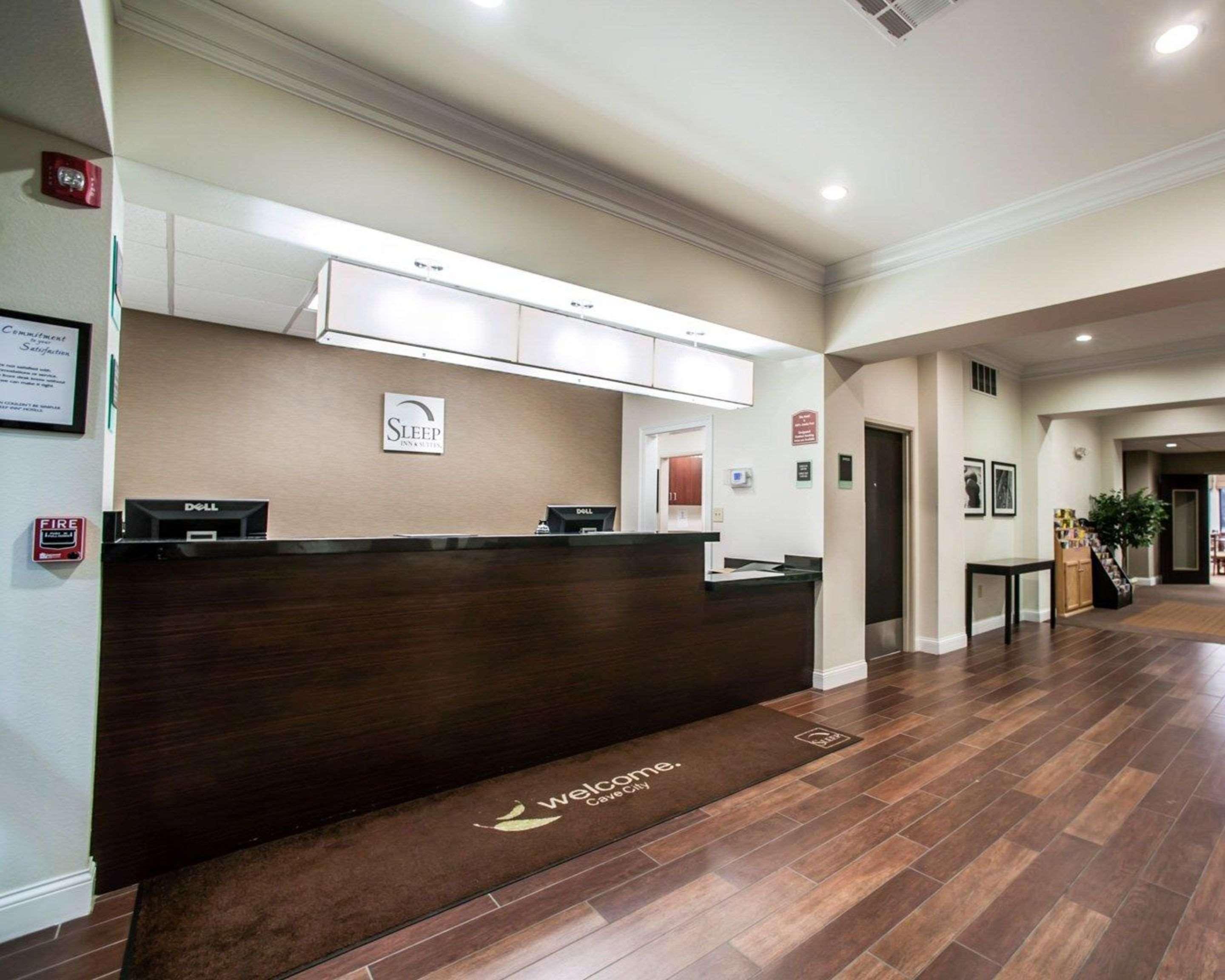 Sleep Inn & Suites Cave City Ngoại thất bức ảnh